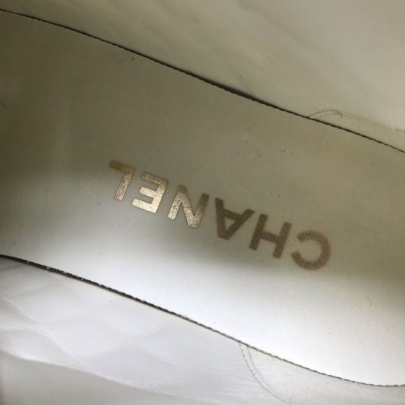 CHANEL 21B Quilted Lambskin High Top Sneaker Ivory Black Suede Cap Toe Size 37.5 - Picture 6 of 12